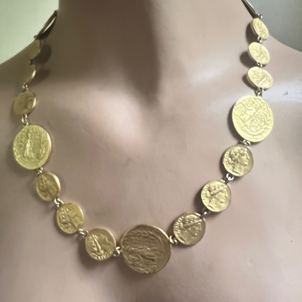 Roman Coin Salvtis Medallion Necklace 24" Gold EX